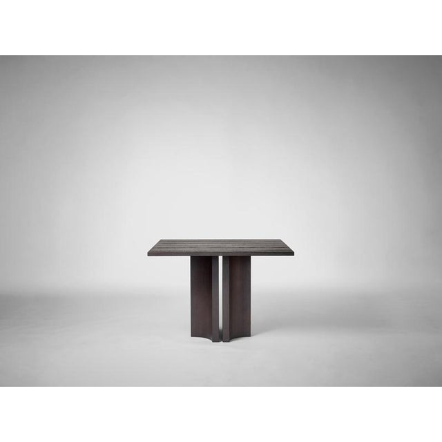 Aperta c2 120 oak square dining table by mokko amsterdam dimensions: d 120 x w 120 x h 75 cm. Materials: oak.