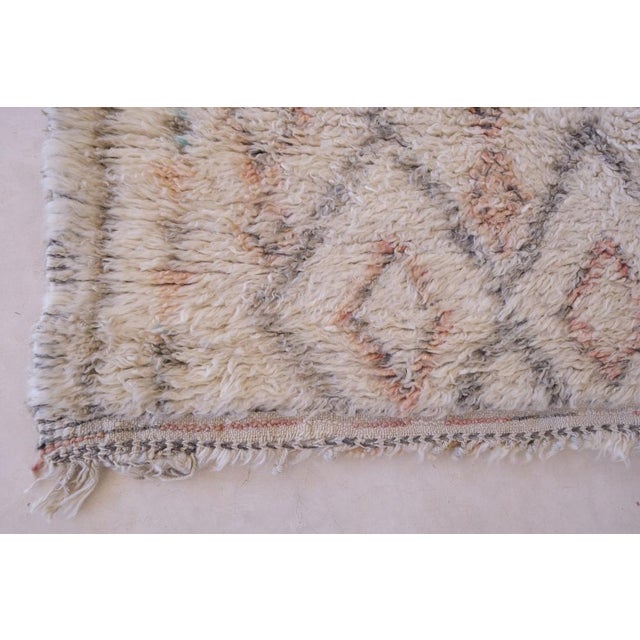 1980's Moroccan Tribal Beni Ourain Wool Rug - 8.1 X 7 Ft For Sale - Image 4 of 7