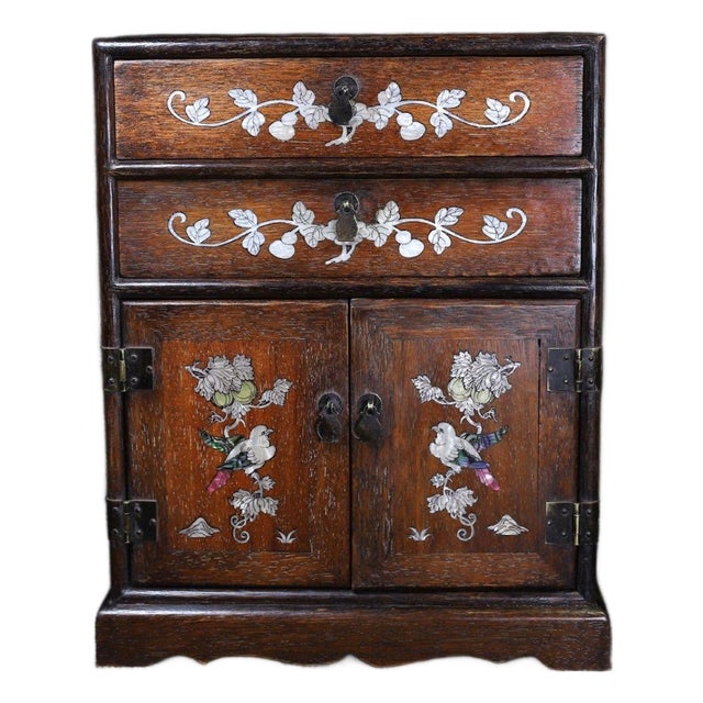 1970s Hardwood Table‑Top Jewelry Cabinet, Mother‑of‑Pearl Inlaid Gourd & Bird Motif Small Chest With Drawers & Cupboards For Sale