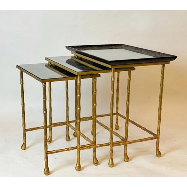 Wood French Nesting Tables in Lacquered Wood and Brass from Maison Jansen, Set of 3 For Sale - Image 7 of 18