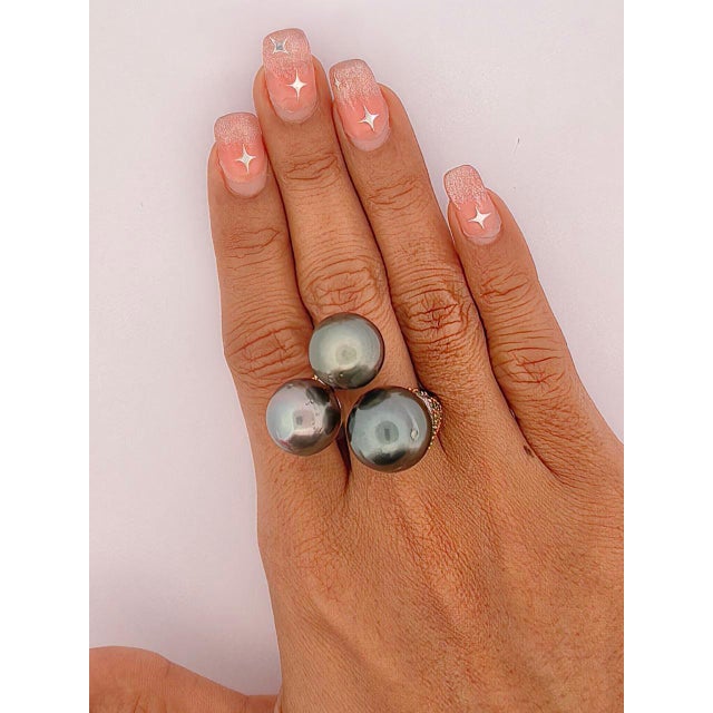 Blue Bochic “Orient” Vintage South Sea Pearl & Fancy Sapphires Ring Set 18K Gold & Si For Sale - Image 8 of 9