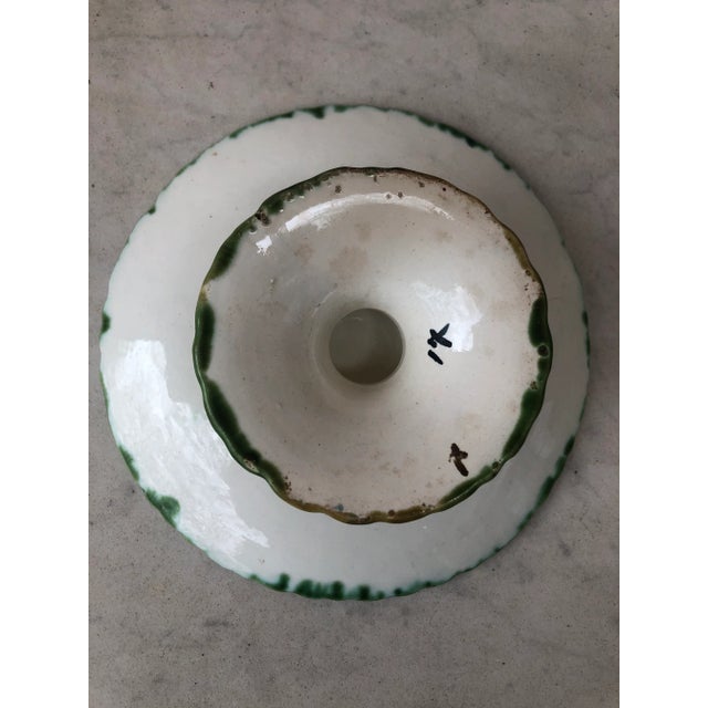 Late 19th Century French Majolica Strawberries Comport, Circa 1880 For Sale - Image 5 of 6