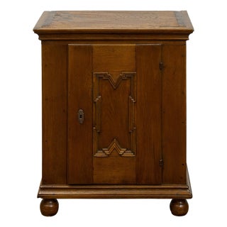 Italian 1820s Small Oak Cabinet with Single Door and Geometric Carved Motif For Sale