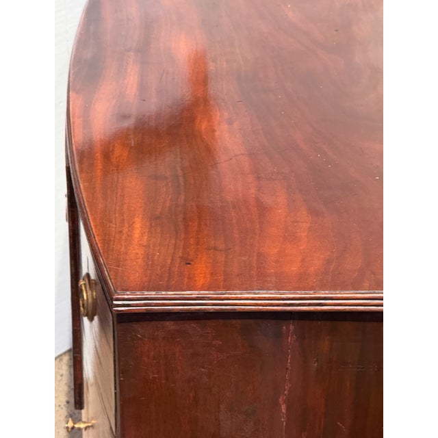 19th Century English Mahogany Server For Sale - Image 14 of 18