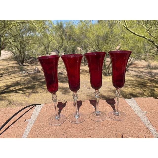 Mid-Century Modern Vintage Ruby Red Ribbed Champagne Flutes - Set of 4 For Sale - Image 3 of 7