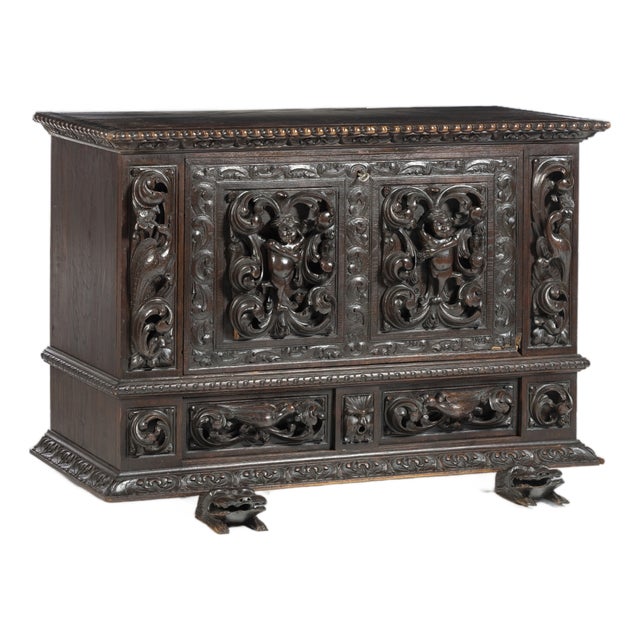 Renaissance Portuguese Chestnut Wood Chest For Sale