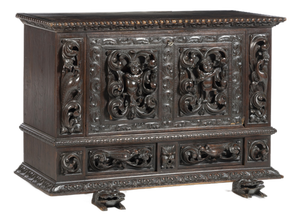 Renaissance Portuguese Chestnut Wood Chest