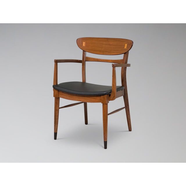 Mid-Century Modern Restored Lane Acclaim Walnut Dining Chairs Set of 7 For Sale - Image 3 of 17