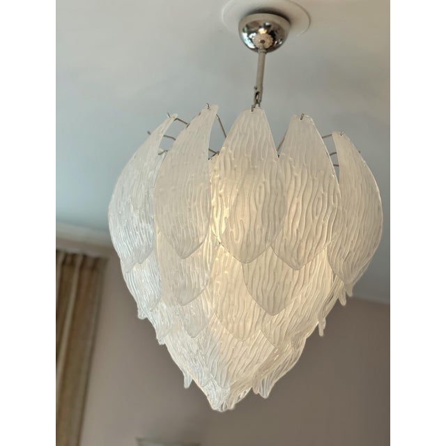 Classic Murano Chandelier with Frosted Curved Glass Petals. For Sale - Image 5 of 9