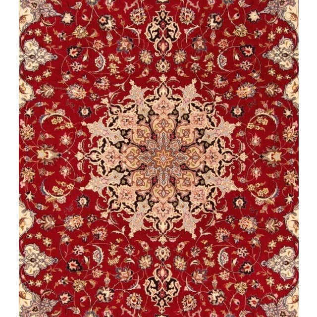 Hand-knotted oriental rug | Size: 303cm x 202cm | Knot density: approx. 550,000 knots/m² | Material: 97% wool, 3% silk |...