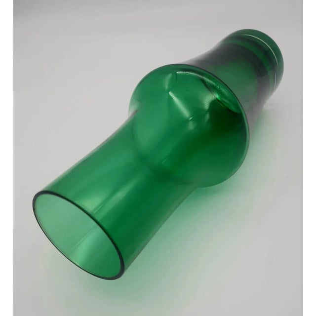 1960s 1960s Riihimäen Lasi Oy Green Glass Stem Vase by Tamara Aladin For Sale - Image 5 of 11