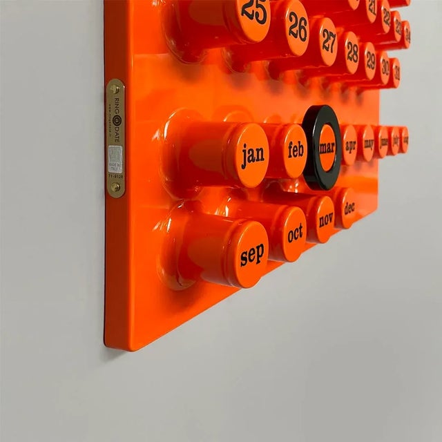 Vintage Italian Wall Perpetual Orange Calendar by Della Beffa for Ring a Date, 2000s For Sale - Image 4 of 11