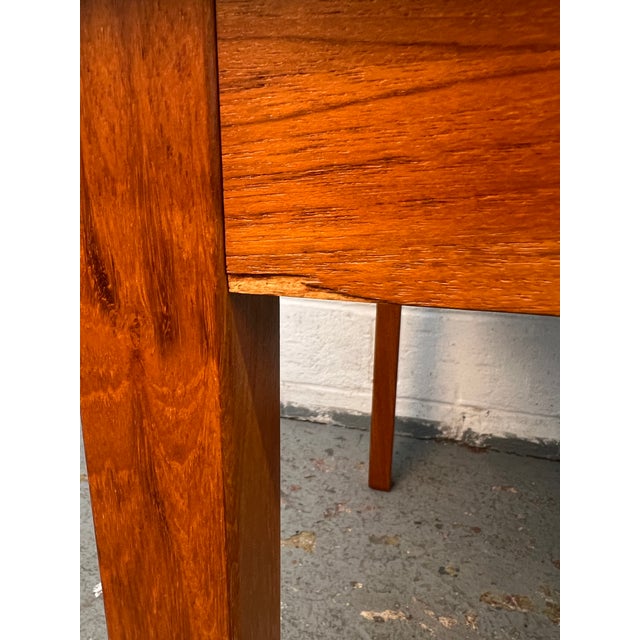 Mid-Century Modern Danish Teak Draw Leaf Dining Table For Sale - Image 10 of 11
