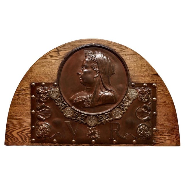 Large Victorian Queens Head Copper Wall Plaque, 1890 For Sale - Image 10 of 10