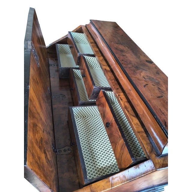 Lombard Drop-Leaf Cabinet in in Walnut Root Veneer with Ebonized Profiles, 18th Century For Sale - Image 10 of 11