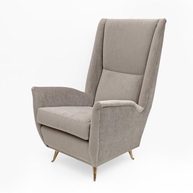Mid-Century Modern Velvet High Back Armchairs attributed to Gio Ponti for ISA Bergamo, 1950s, Set of 2, in Restored...