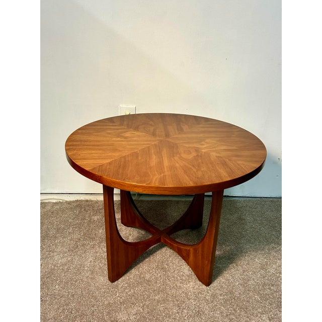 Wood 1960s Attributed to Broyhill Brasilia Round Side Table For Sale - Image 7 of 7