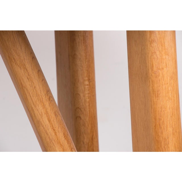 Wood Large Extendable Dining Table in Oak by Guillerme et Chambron for Votre Maison, 1960s For Sale - Image 7 of 18