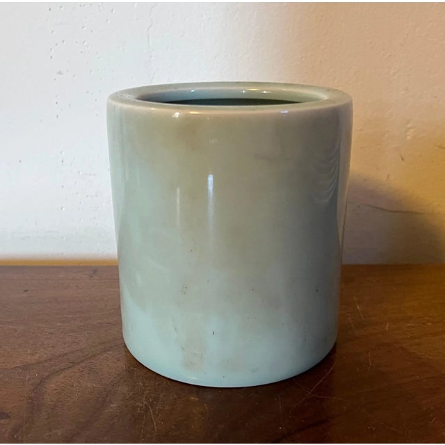 Chinese Porcelain Brush Pot Vase in Monochrome Celadon Glaze For Sale - Image 10 of 10