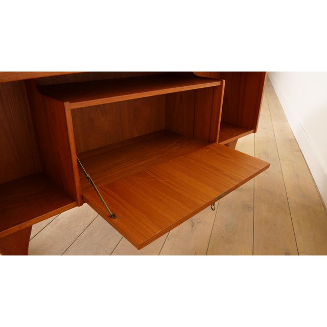 Vintage Desk from Valdemar Mortensen For Sale - Image 13 of 16
