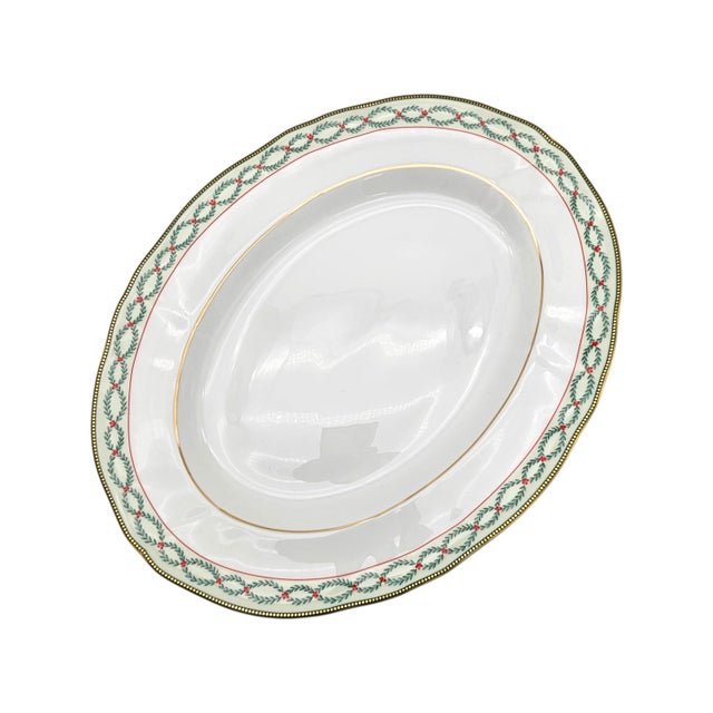 Wedgwood “Royal Garland” Fine Bone China Oval Platter, England (13") For Sale In San Francisco - Image 6 of 9