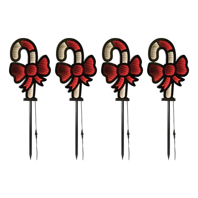 Candy Cane Pathway Light Ekkolight (Set of 4) For Sale