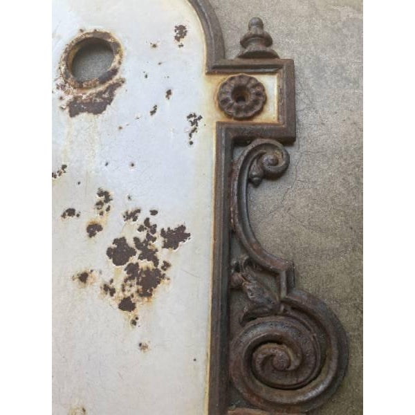 1930s Small Cast Iron Lavabo For Sale In Los Angeles - Image 6 of 8