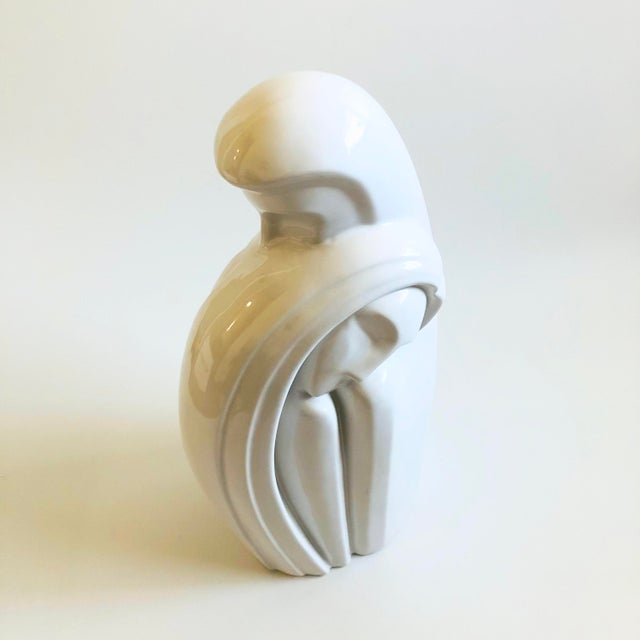 Postmodern Large Postmodern Haeger Lovers Sculpture - 1990 For Sale - Image 3 of 9