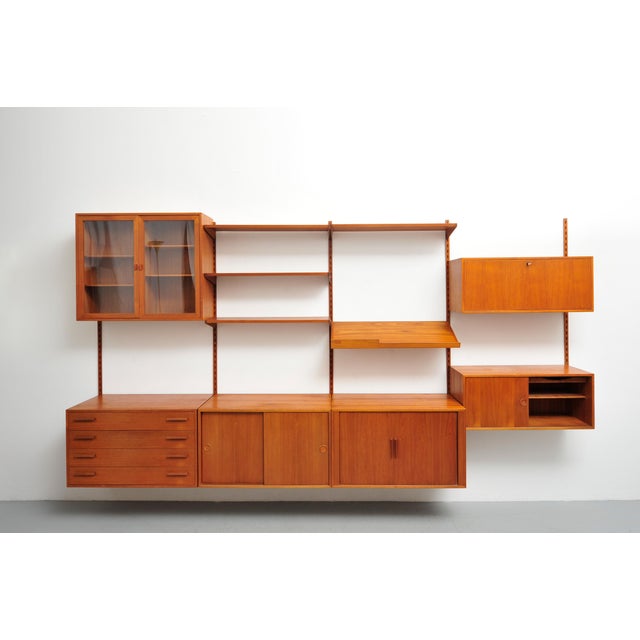 Danish Shelving System in Teak by Kai Kristiansen for Feldballes Møbelfabrik For Sale - Image 13 of 13