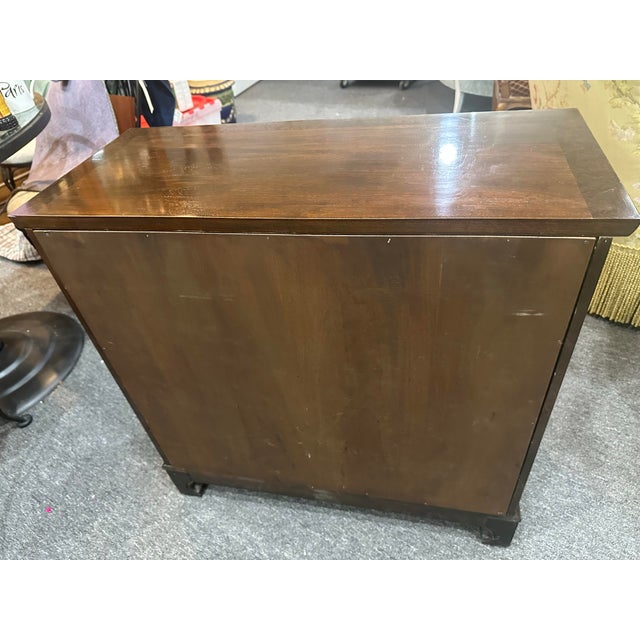 Thomasville Hollywood Regency Chinoiserie Commode For Sale In Detroit - Image 6 of 12