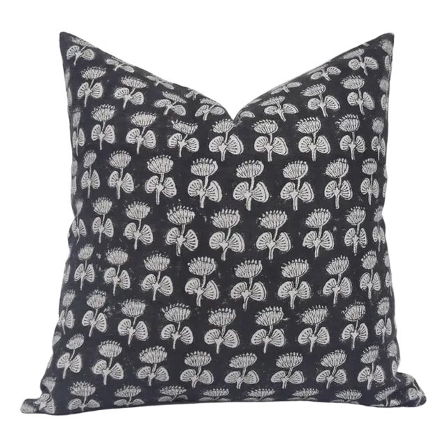 Fabdivine Handmade Cushion Cover 14x20 Inch - Damru For Sale