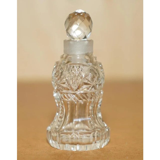 Stunning original circa 1920 Art Deco cut glass Crystal perfume bottle A very good looking well made and decorative piece,...