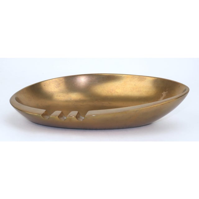 Mid-Century Modern Sculptural Bronze Mid Century Modern Ashtray, c.1960 For Sale - Image 3 of 14