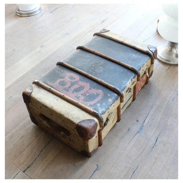 Trunk with stickers Dating c. 1910 Country of origin: England Materials: Leather