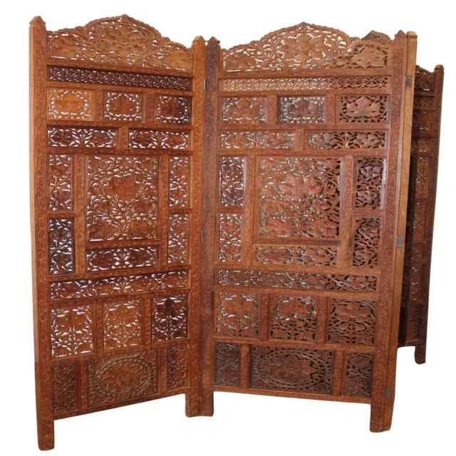 Mid-Century Modern Four Panel Floor Screen, Teakwood W/ Intricately Carved Leaf & Grape Design For Sale - Image 3 of 5