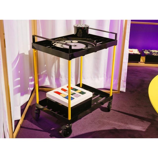 Festa Mobile Fernand Cart Table in Powder-Coated Aluminum by Altreforme For Sale - Image 6 of 10