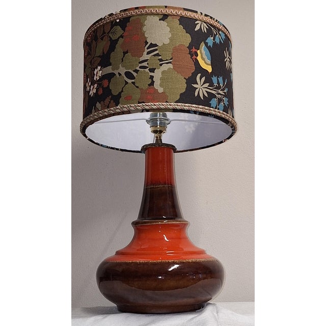 1970s Vintage German Table Lamp with Orange-Brown Ceramic Base and Fabric Shade, 1970s For Sale - Image 5 of 8
