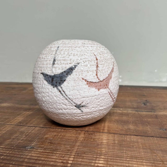 Kikyoya Platycodon House Kiln Shino Ware Ikebana Vase, Japan, 1960s For Sale - Image 6 of 18