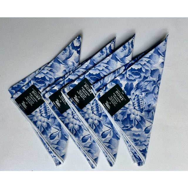 Late 20th Century Set of 4 Laura Ashley Home Blue & White Reversible Cotton Placemats & Napkins For Sale In New York - Image 6 of 18
