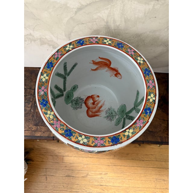 Vintage Chinese Export Porcelain Fishbowl Jardiniere Mandarin Scene Chinoiserie Planter For Sale - Image 11 of 12