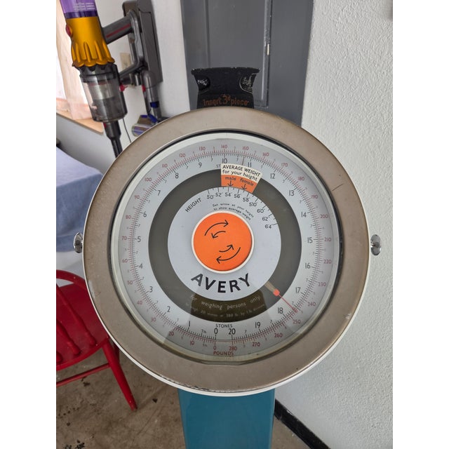 1960s 1960s Avery Coin-Operated Weighing Scale, Mid-Century Modern, Made in England, Works With Us Pennies For Sale - Image 5 of 11
