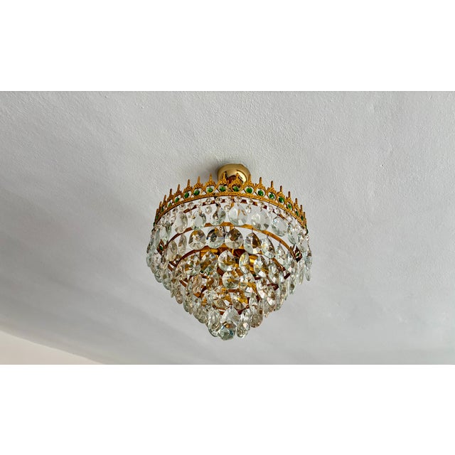Glass Vintage Brass & Original Emerald Green Crystal Crown Cascade Chandelier – 5 Light For Sale - Image 7 of 17