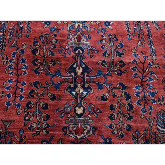 Textile 1910 Red Antique Persian Sarouk Clean Even Wear Pure Wool Hand Knotted Oversized Rug For Sale - Image 7 of 9