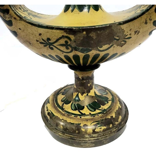 19th Century French Bouillotte Painted Tôle Lamp For Sale In Las Vegas - Image 6 of 11