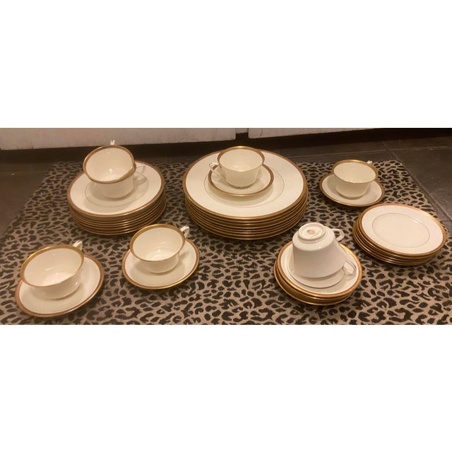 1963 Royal Worcester Coventry Fine Bone China Gold Dinnerware, 30 Pieces For Sale - Image 10 of 10