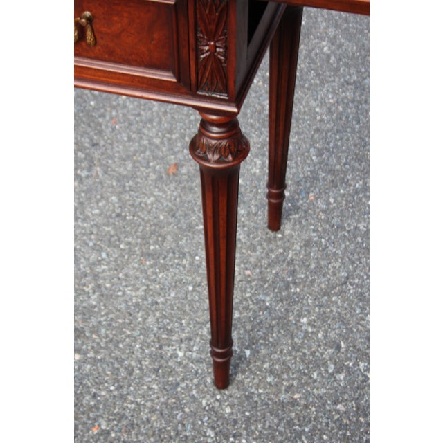 Early 20th Century Vintage Georgian Mahogany 1-Drawer Drop-Leaf Writing Table For Sale - Image 10 of 12