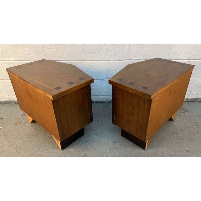 Lane "Tower Suite" Mid-Century Modern Nightstands, Pair For Sale - Image 12 of 17