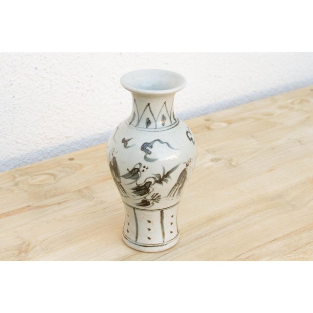 Vietnamese Black & White Birds in Flight Vase For Sale - Image 4 of 6