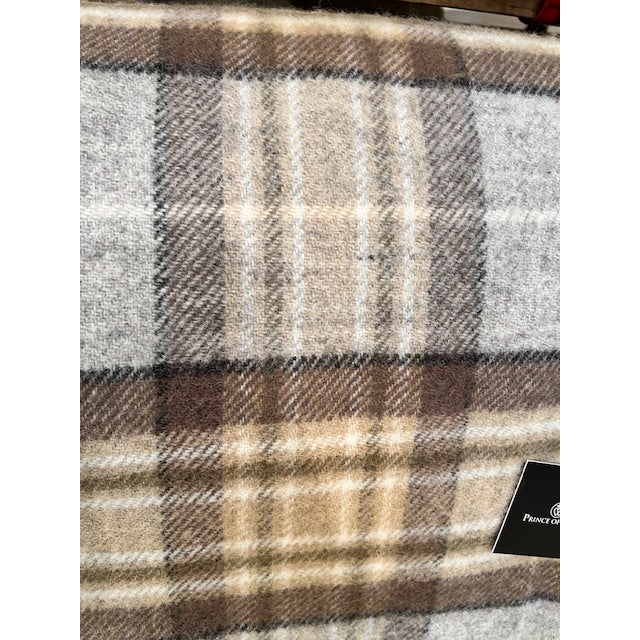 2020s Highland Tweeds Wool Big Throw ~ McKellar For Sale - Image 5 of 6