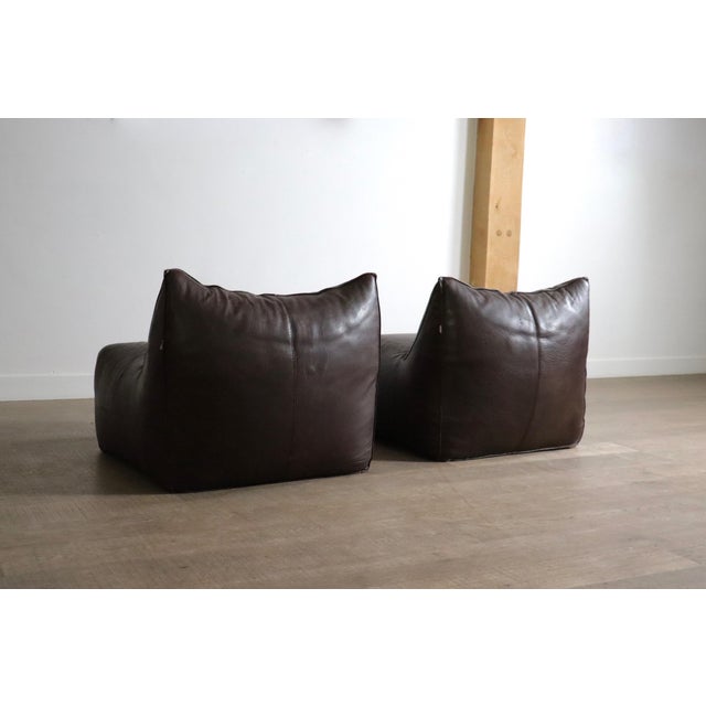 Le Bambole Lounge Chairs in Buffalo Leather by Mario Bellini for B&B Italia, 1970s, Set of 2 For Sale - Image 10 of 12